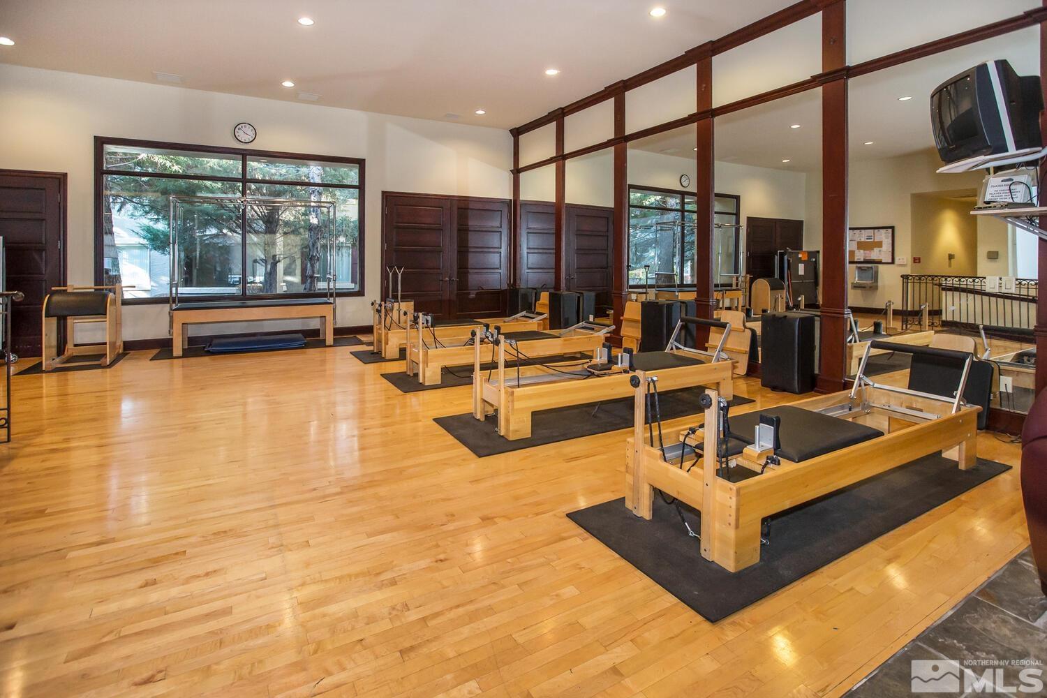 900 S Meadows Parkway, APT 1022