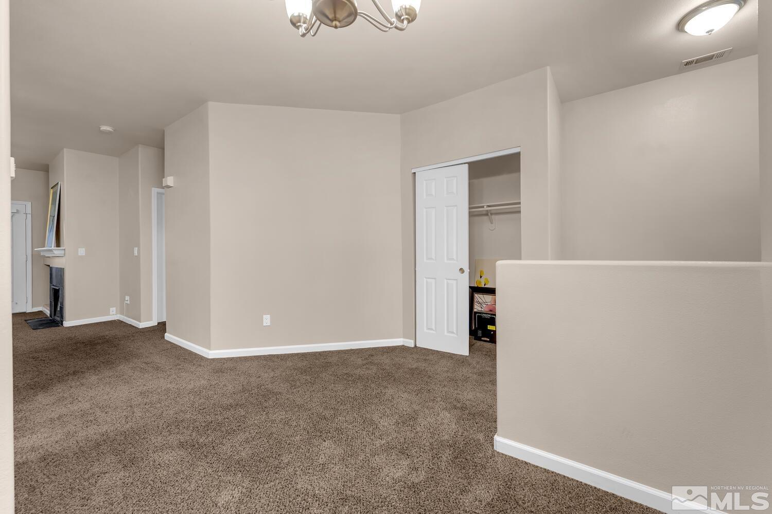 900 S Meadows Parkway, APT 1022