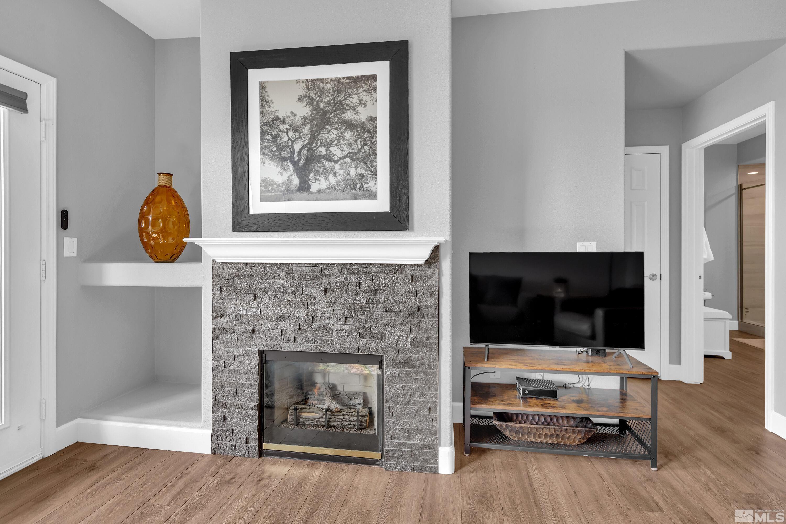 900 S Meadows Parkway, 5112