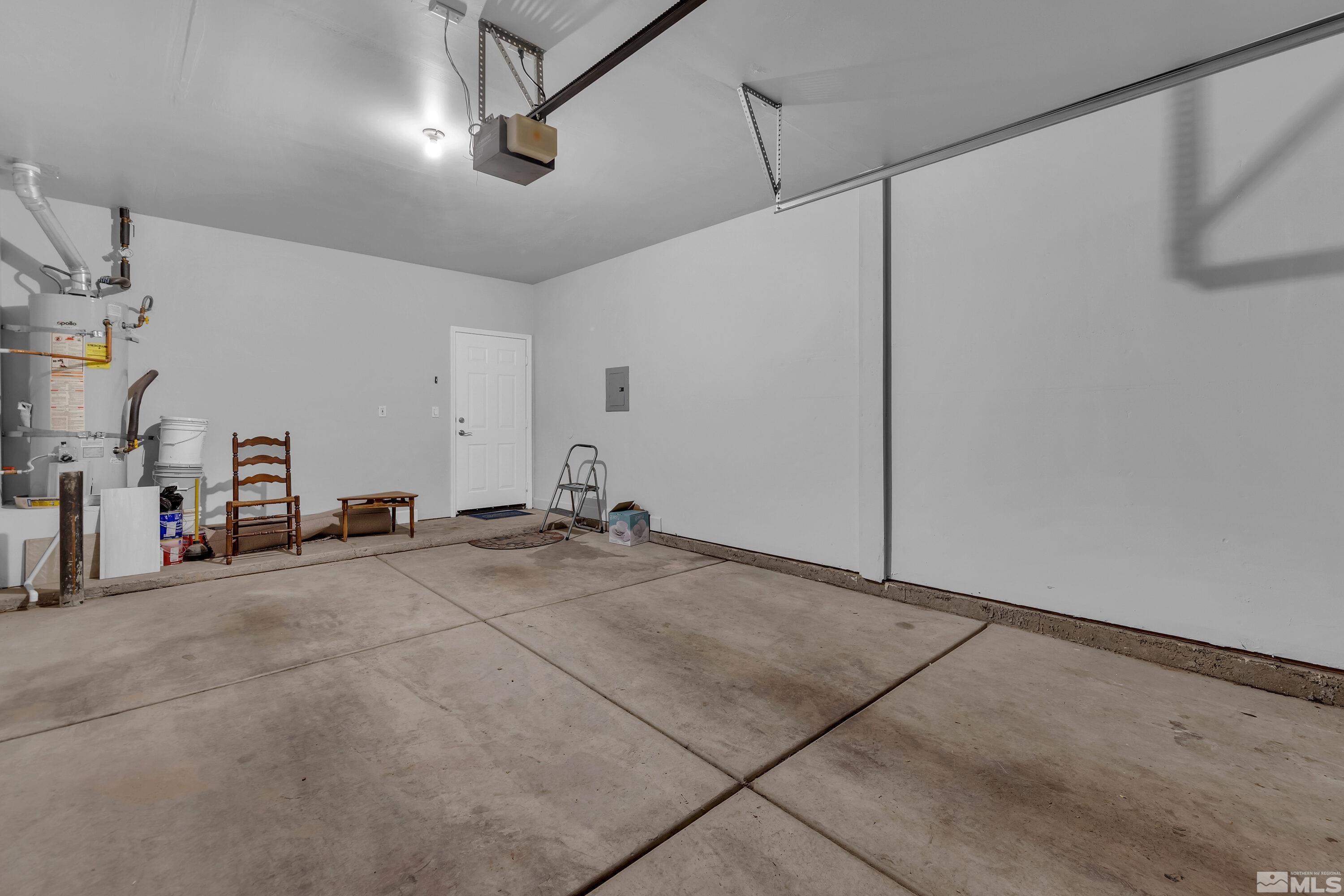 900 S Meadows Parkway, 5112