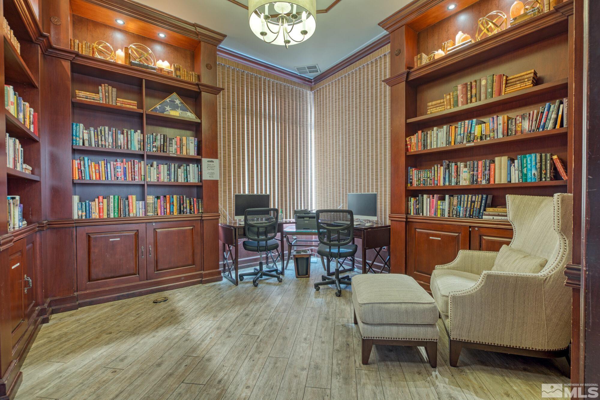 900 S Meadows Parkway, 5112