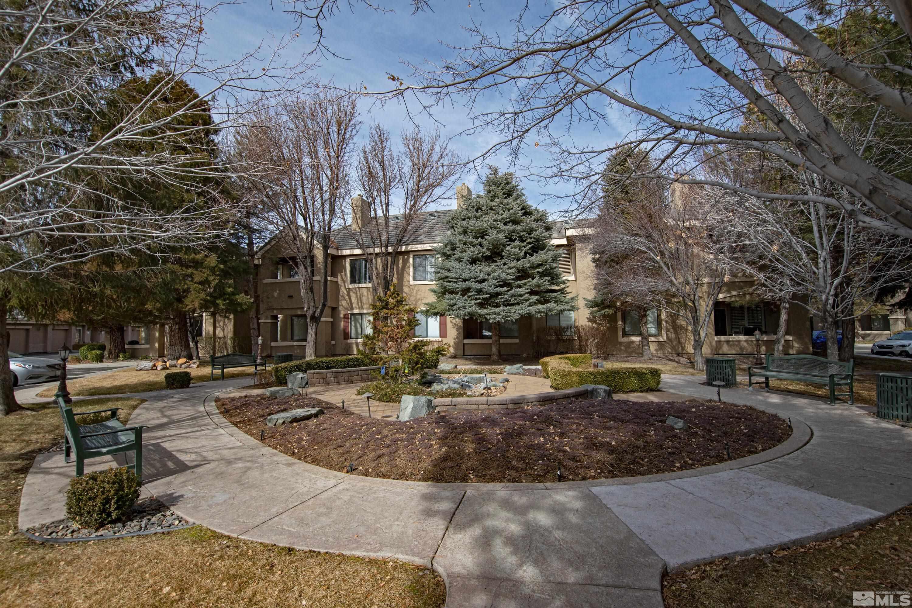 900 S Meadows Parkway, 5112