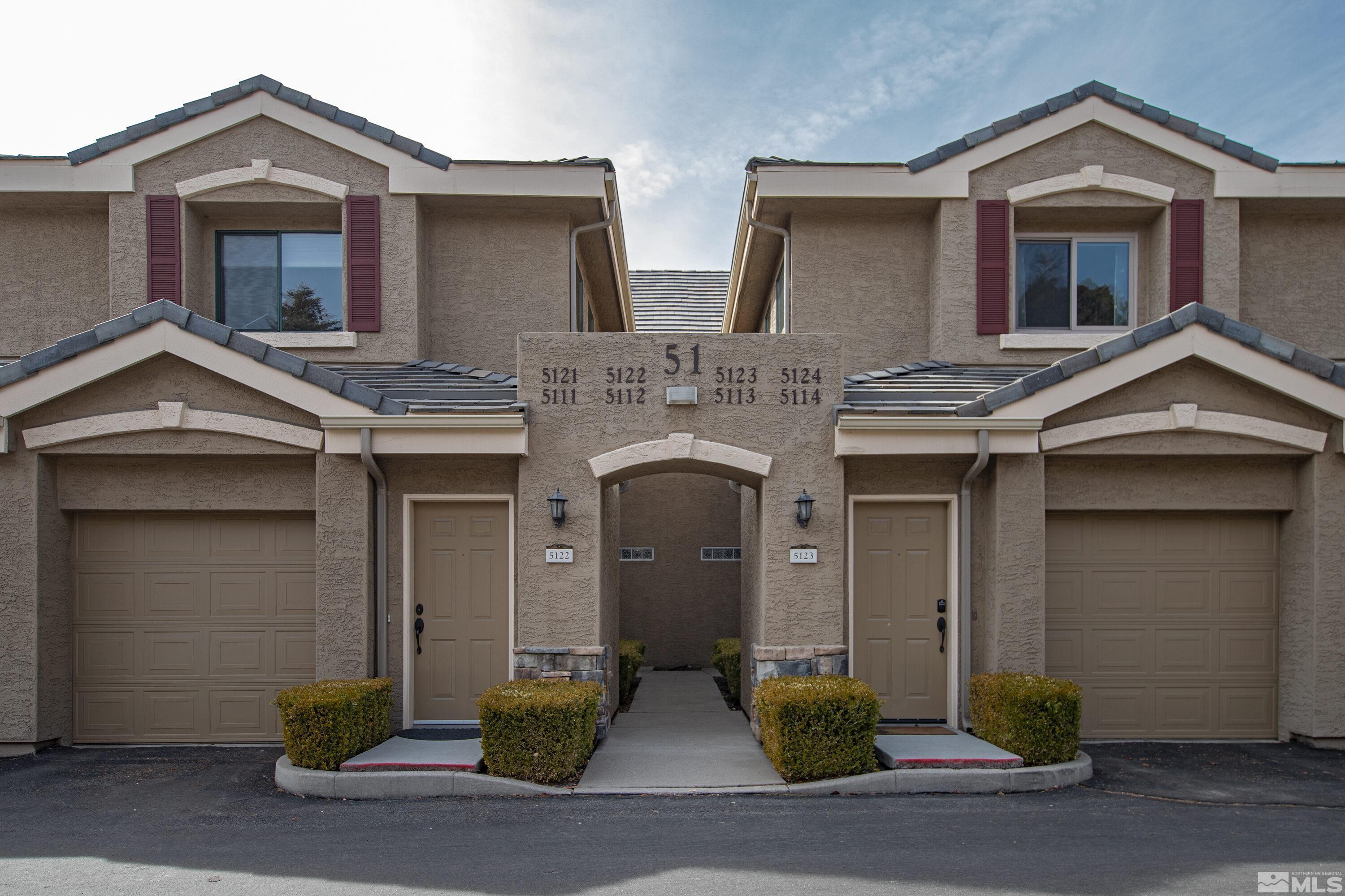 900 S Meadows Parkway, 5112