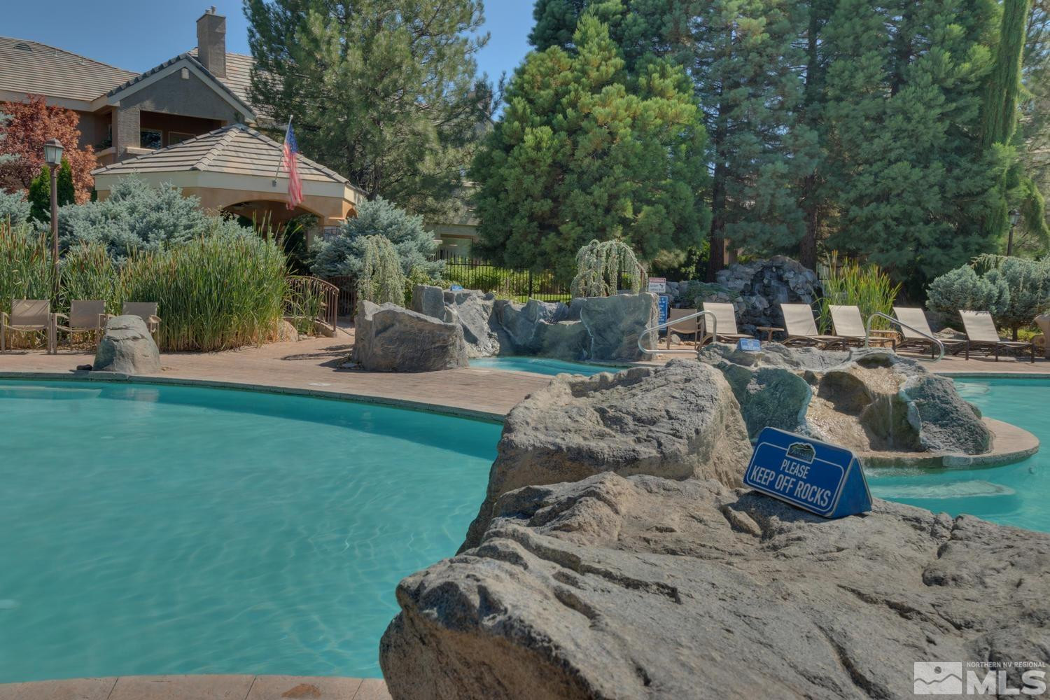 900 S Meadows Parkway, APT 4924