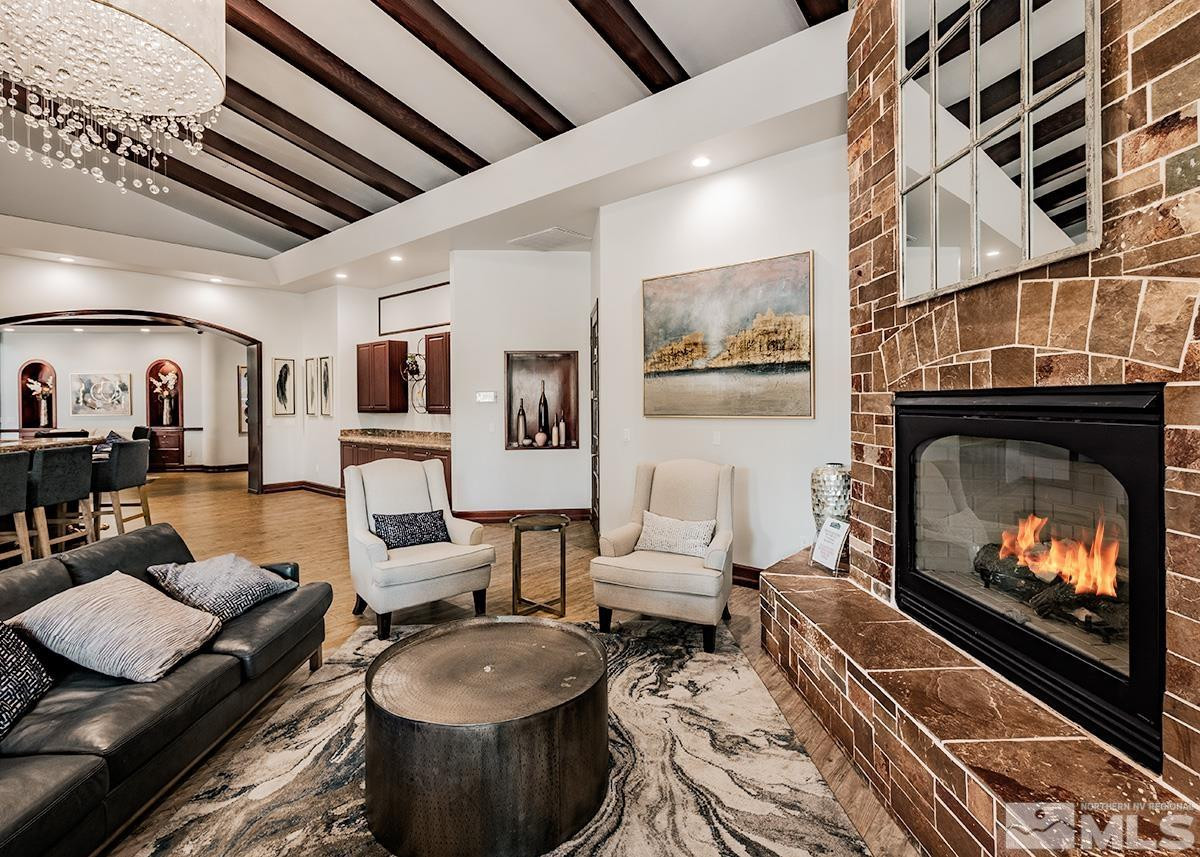 900 S Meadows Parkway, APT 4924