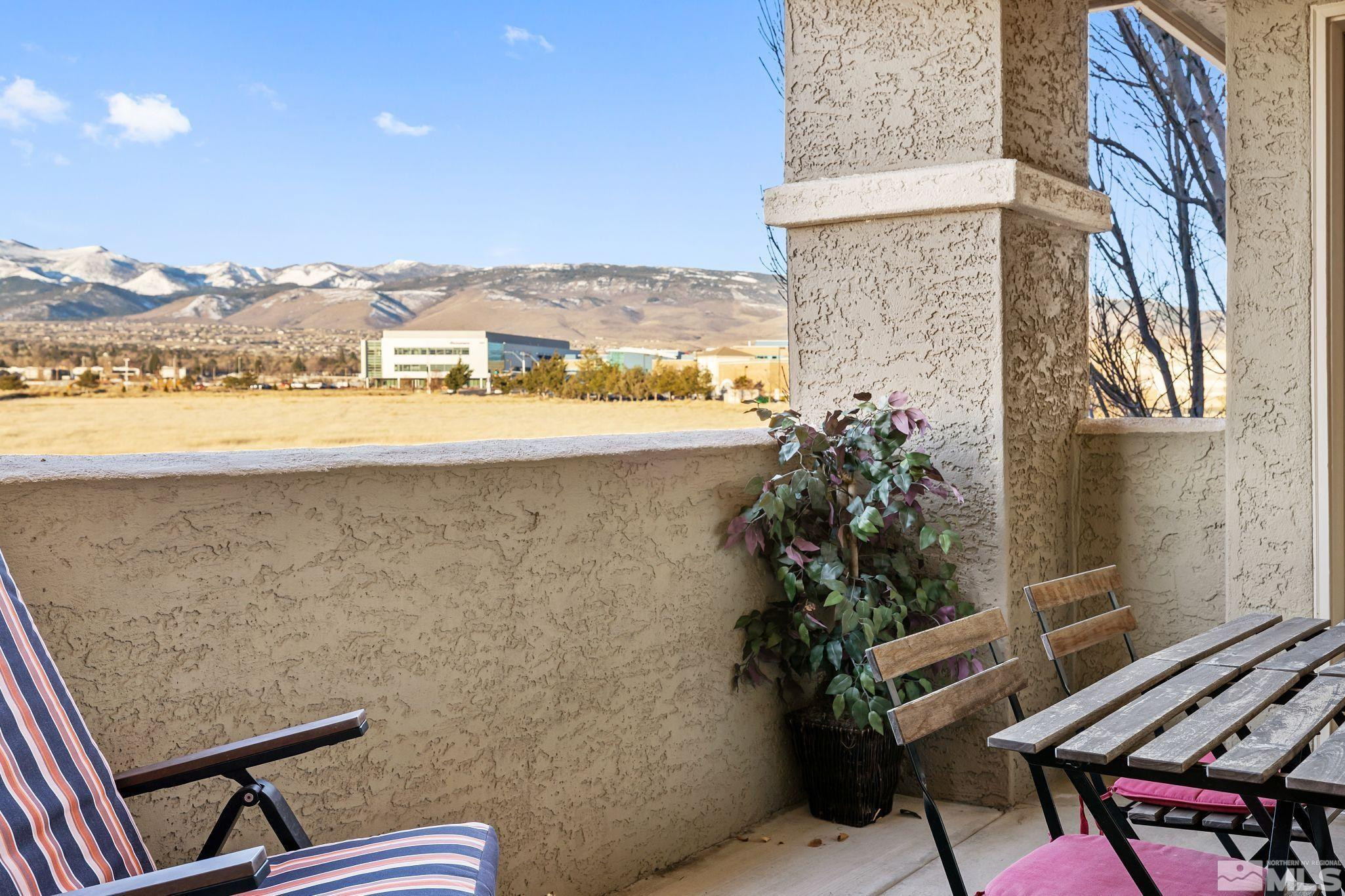 900 S Meadows Parkway, APT 4924