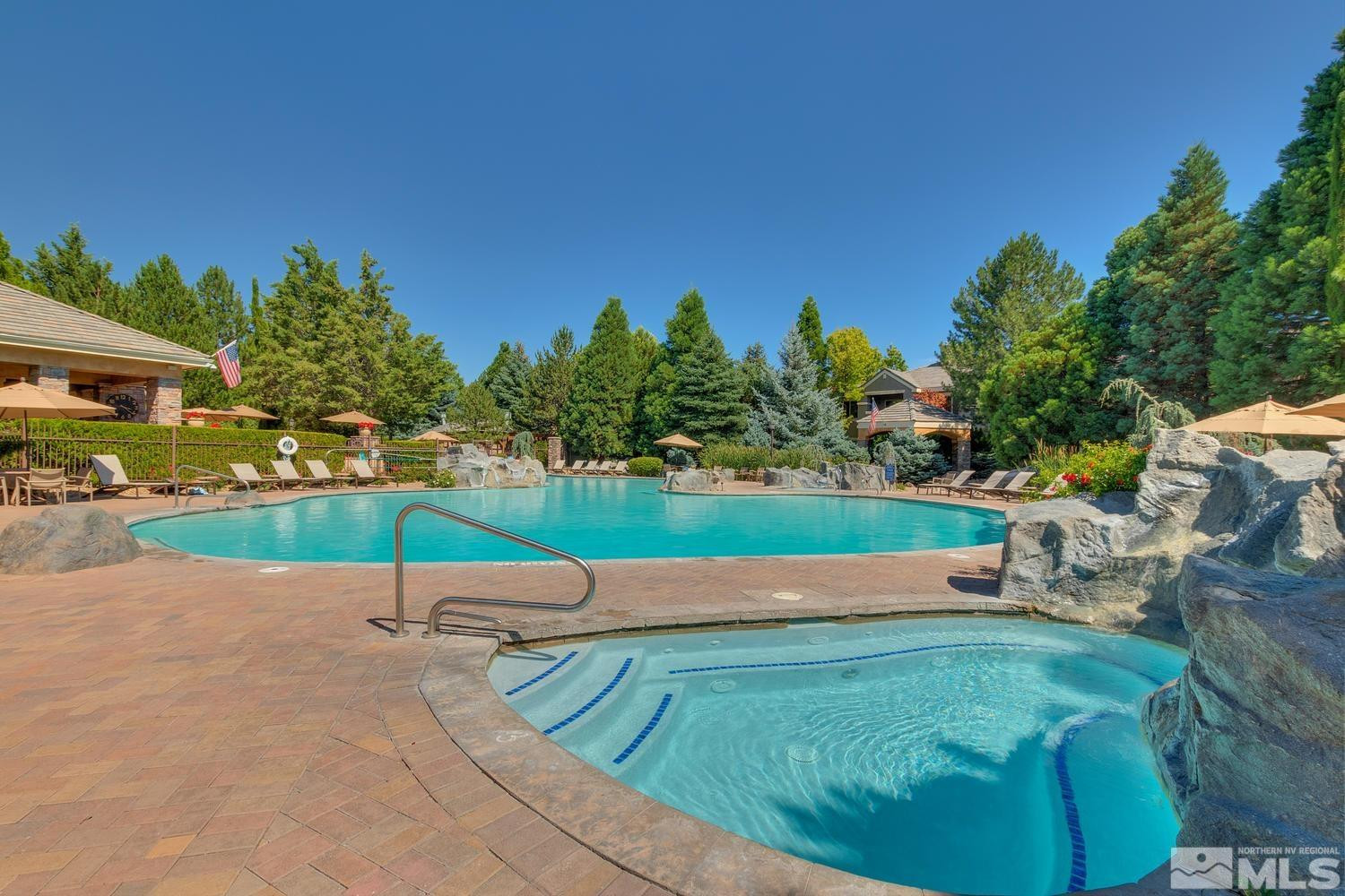900 S Meadows Parkway, APT 4924