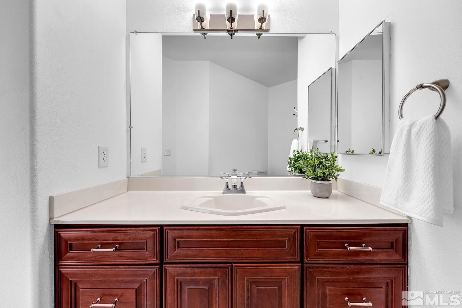 900 S Meadows Parkway, Unit 3213