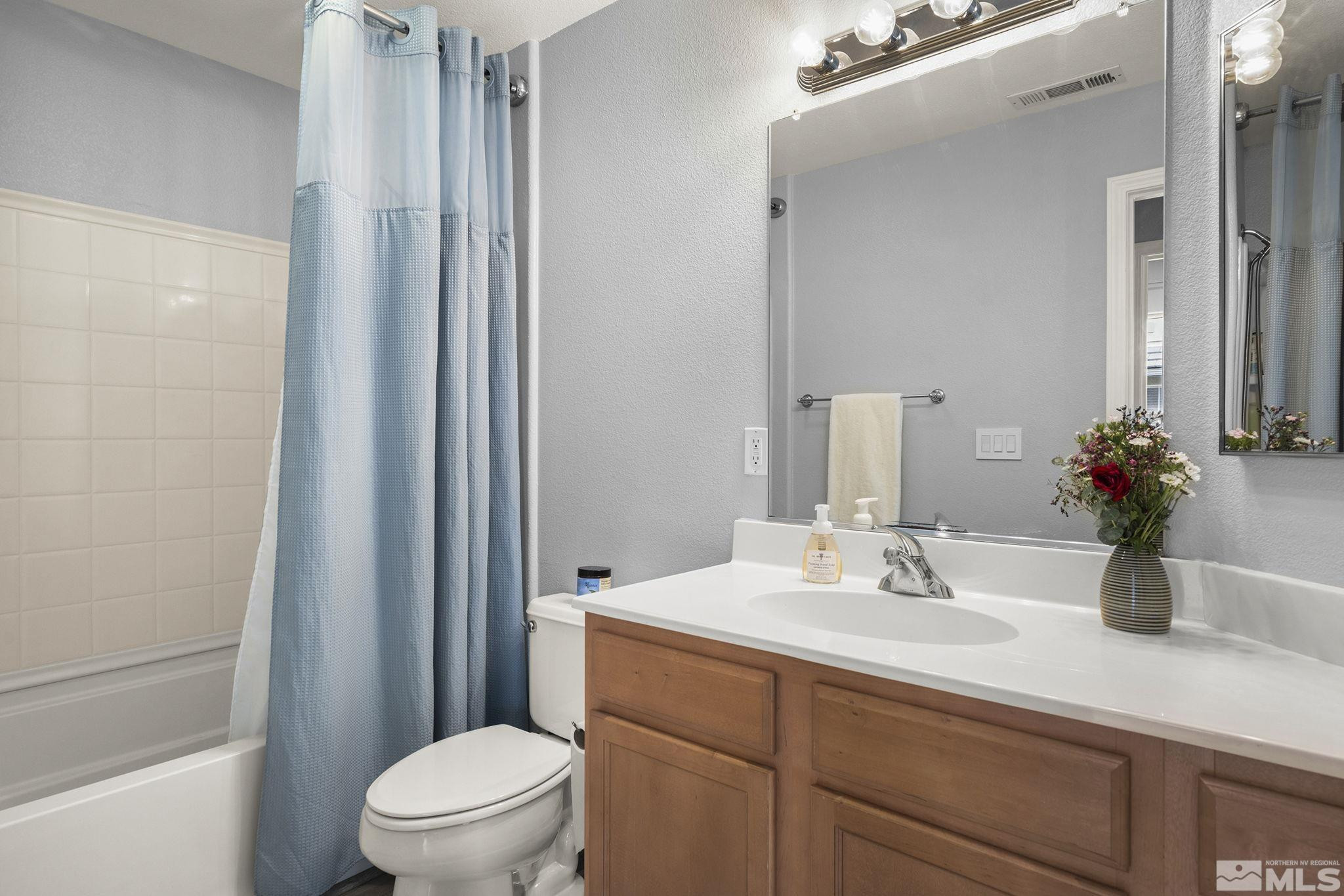 17000 Wedge Parkway, 3221