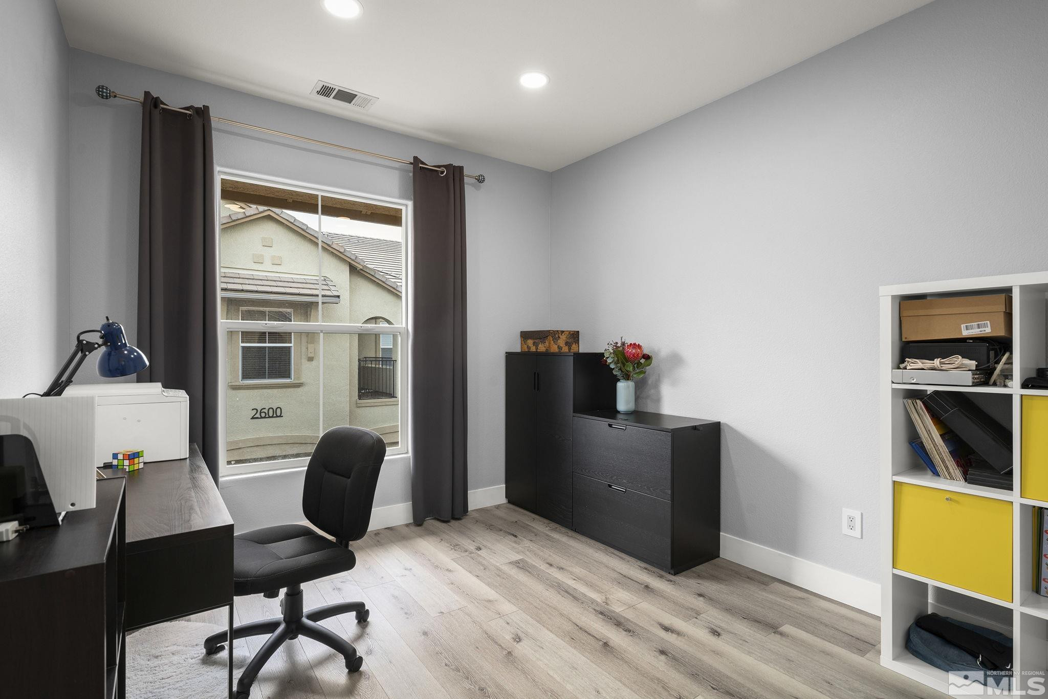 17000 Wedge Parkway, 3221