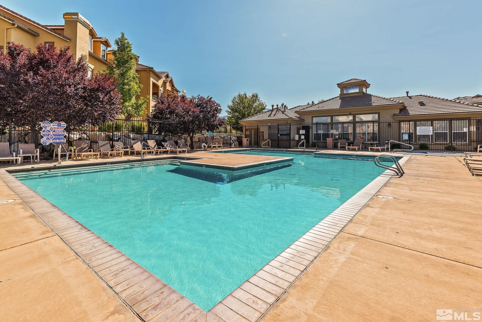 17000 Wedge Parkway, 3221