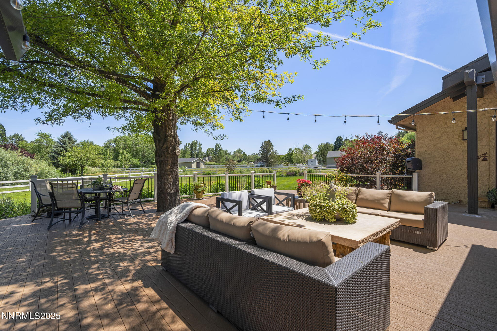 10594 Dixon Lane