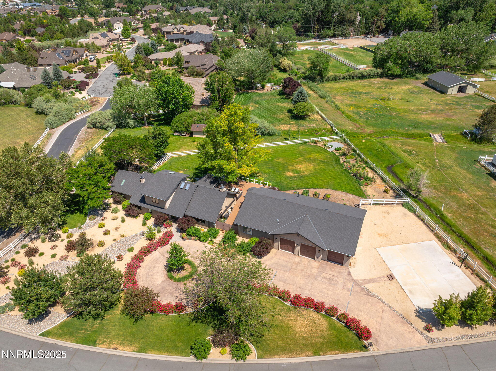 10594 Dixon Lane