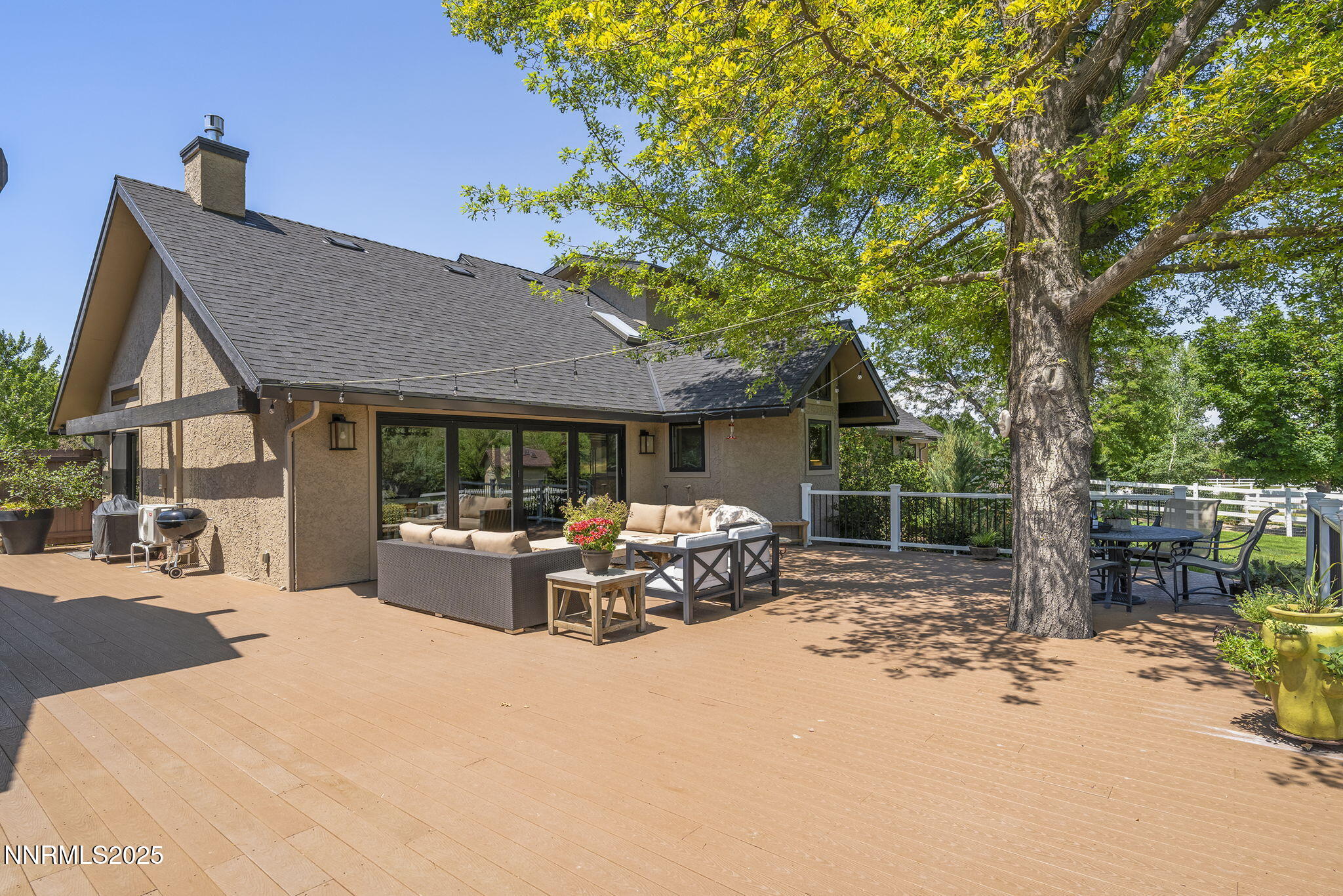 10594 Dixon Lane