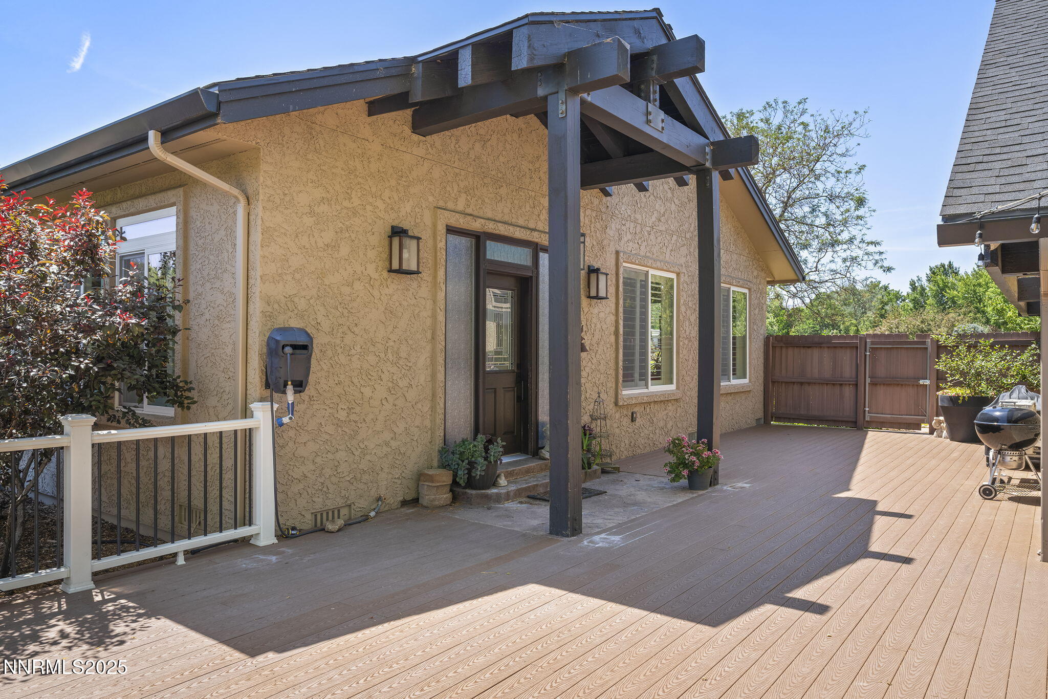 10594 Dixon Lane