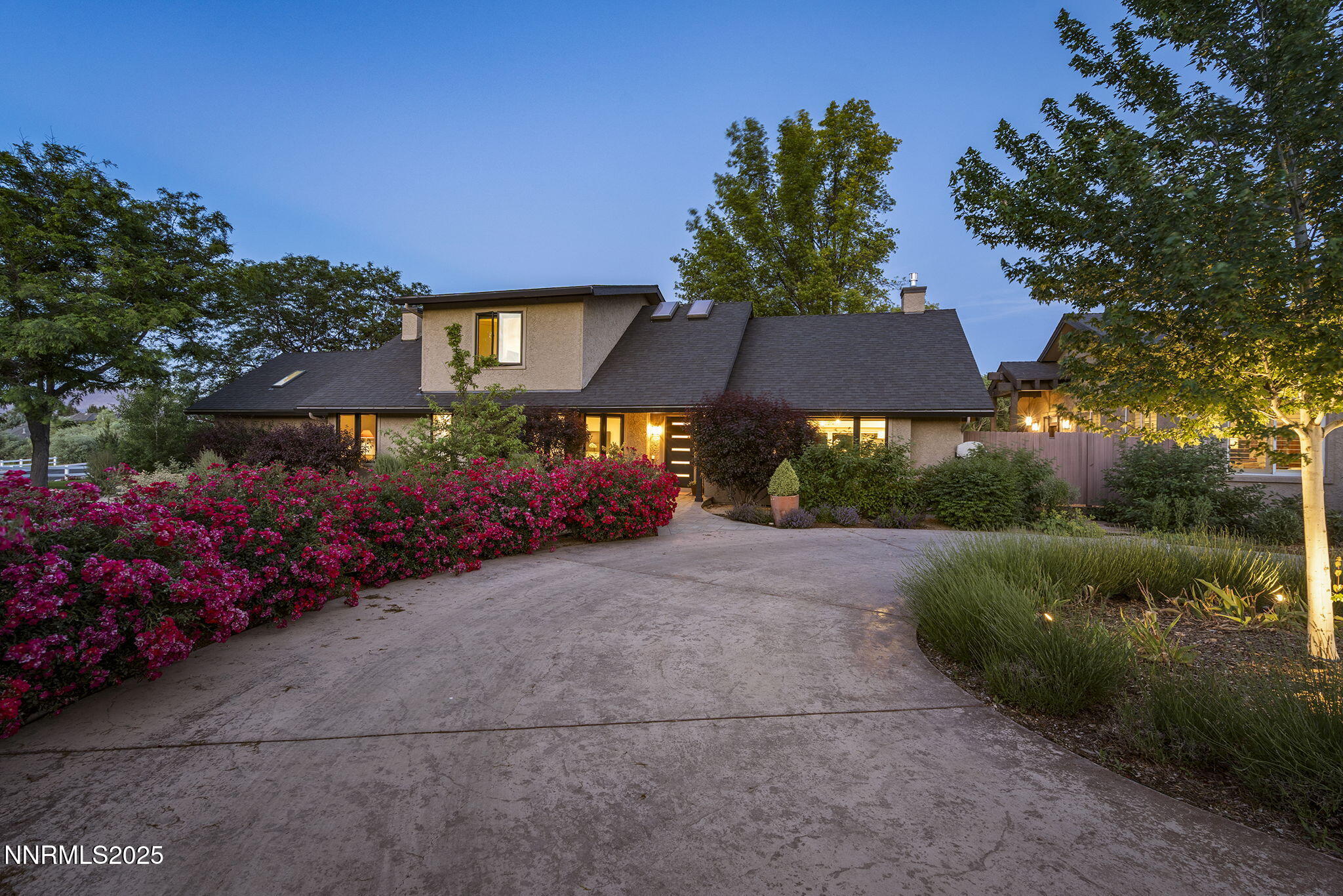 10594 Dixon Lane
