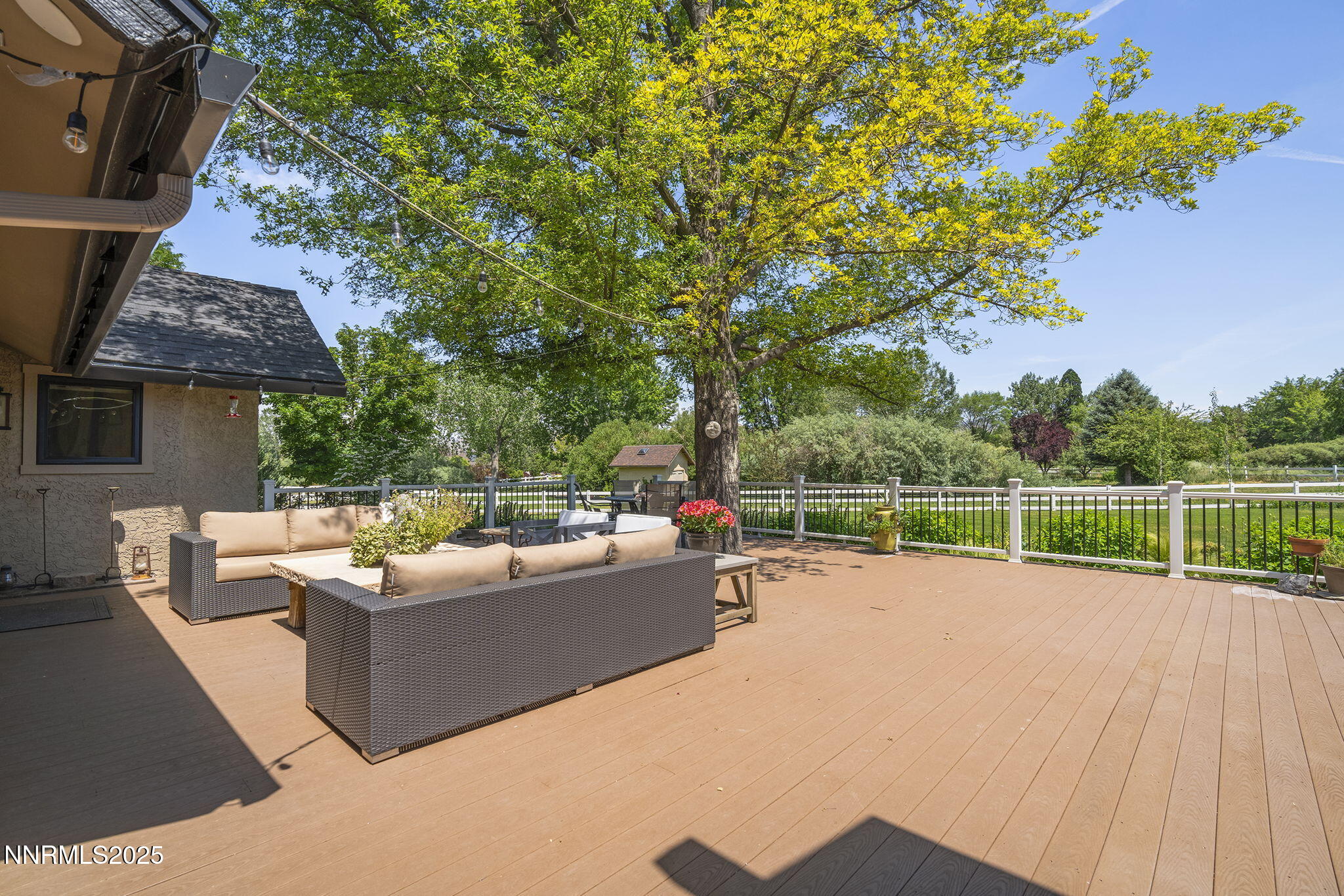 10594 Dixon Lane