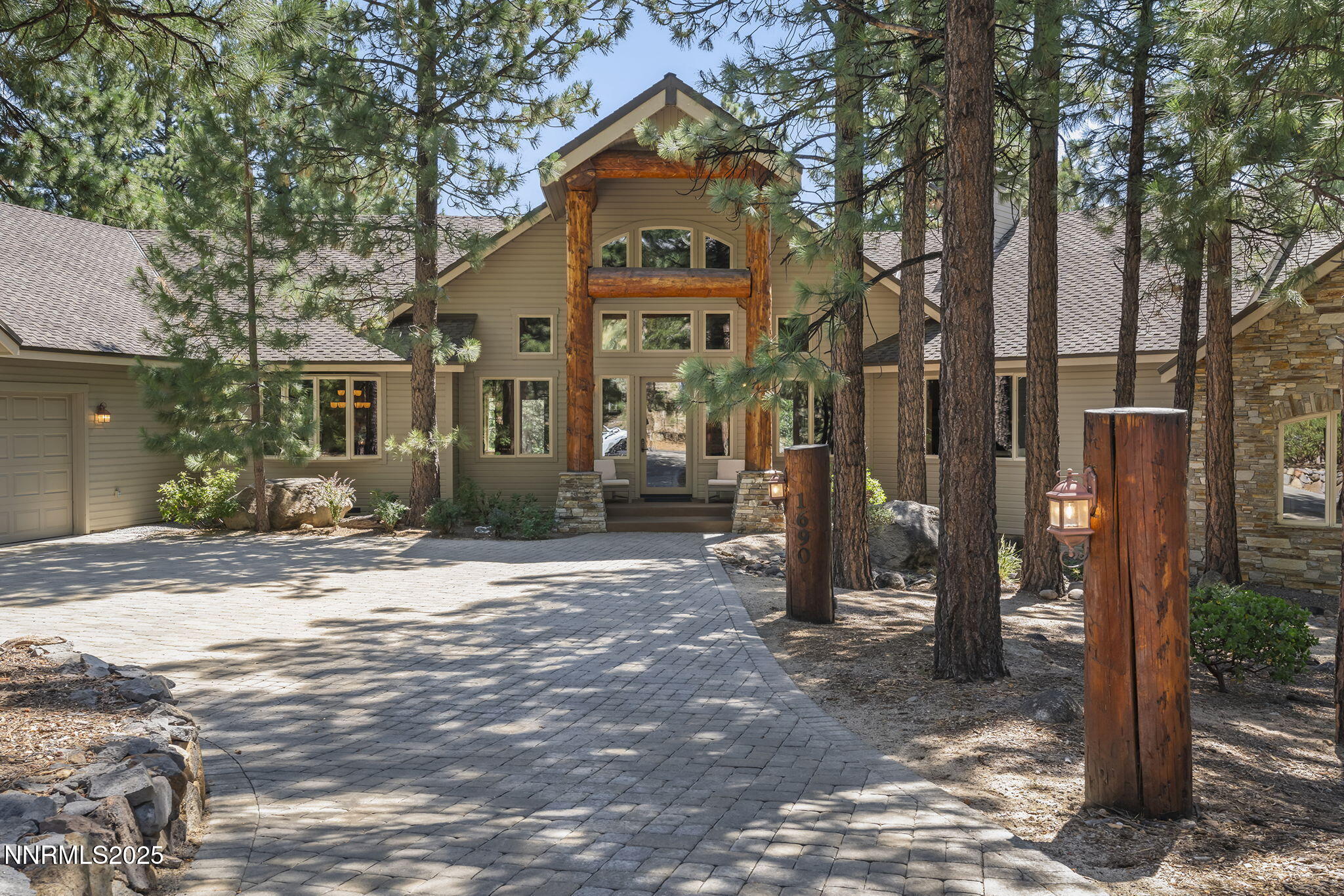 1690 Green Ash Drive