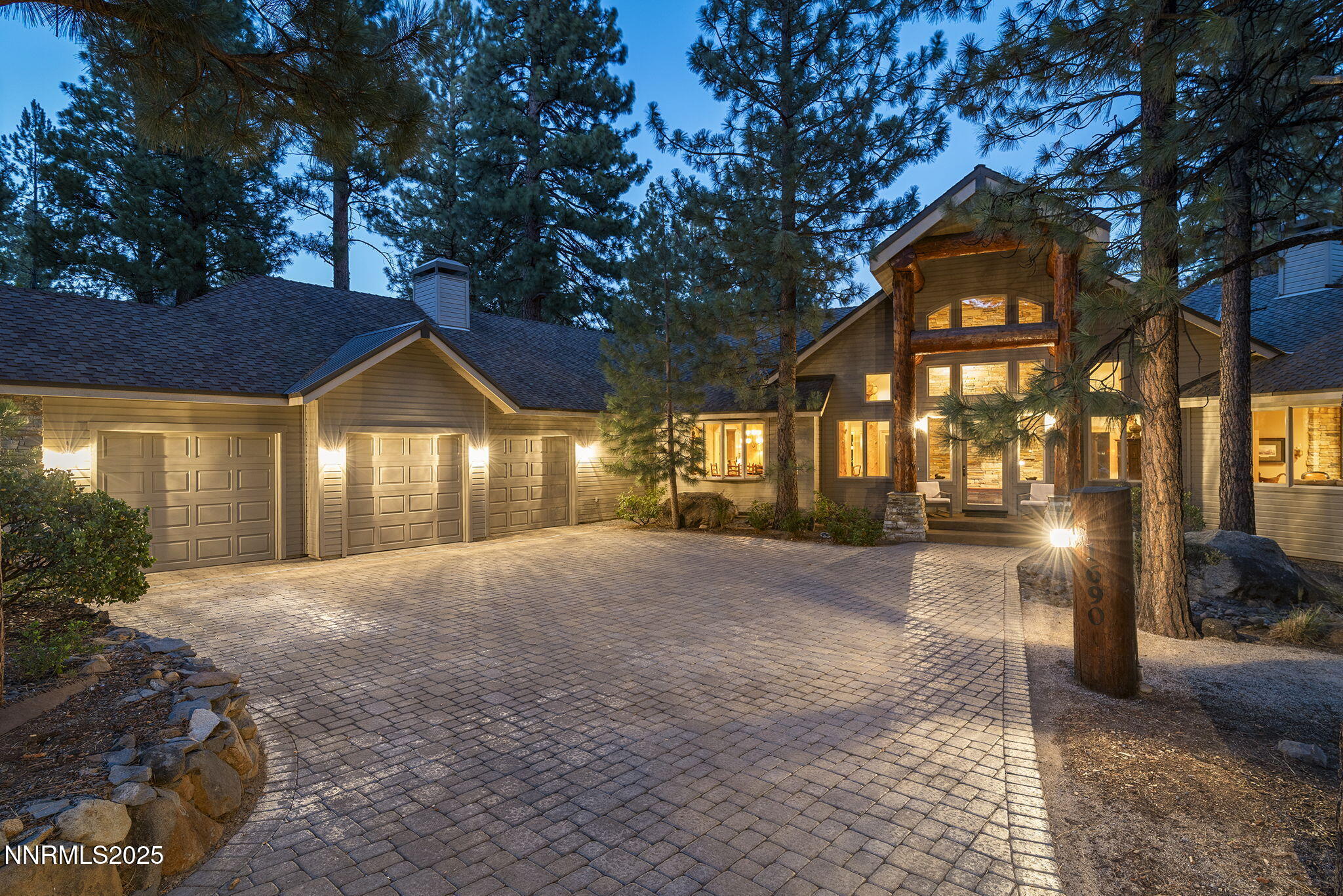 1690 Green Ash Drive