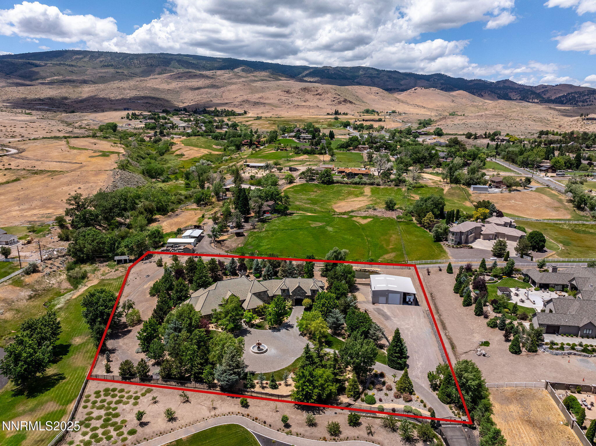 8741 Lakeside Drive