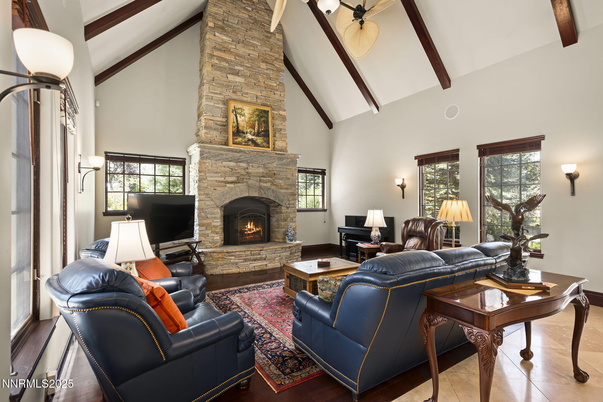 8741 Lakeside Drive