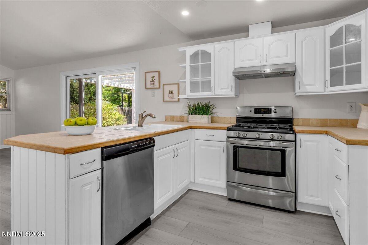 4400 Sierra Madre Drive