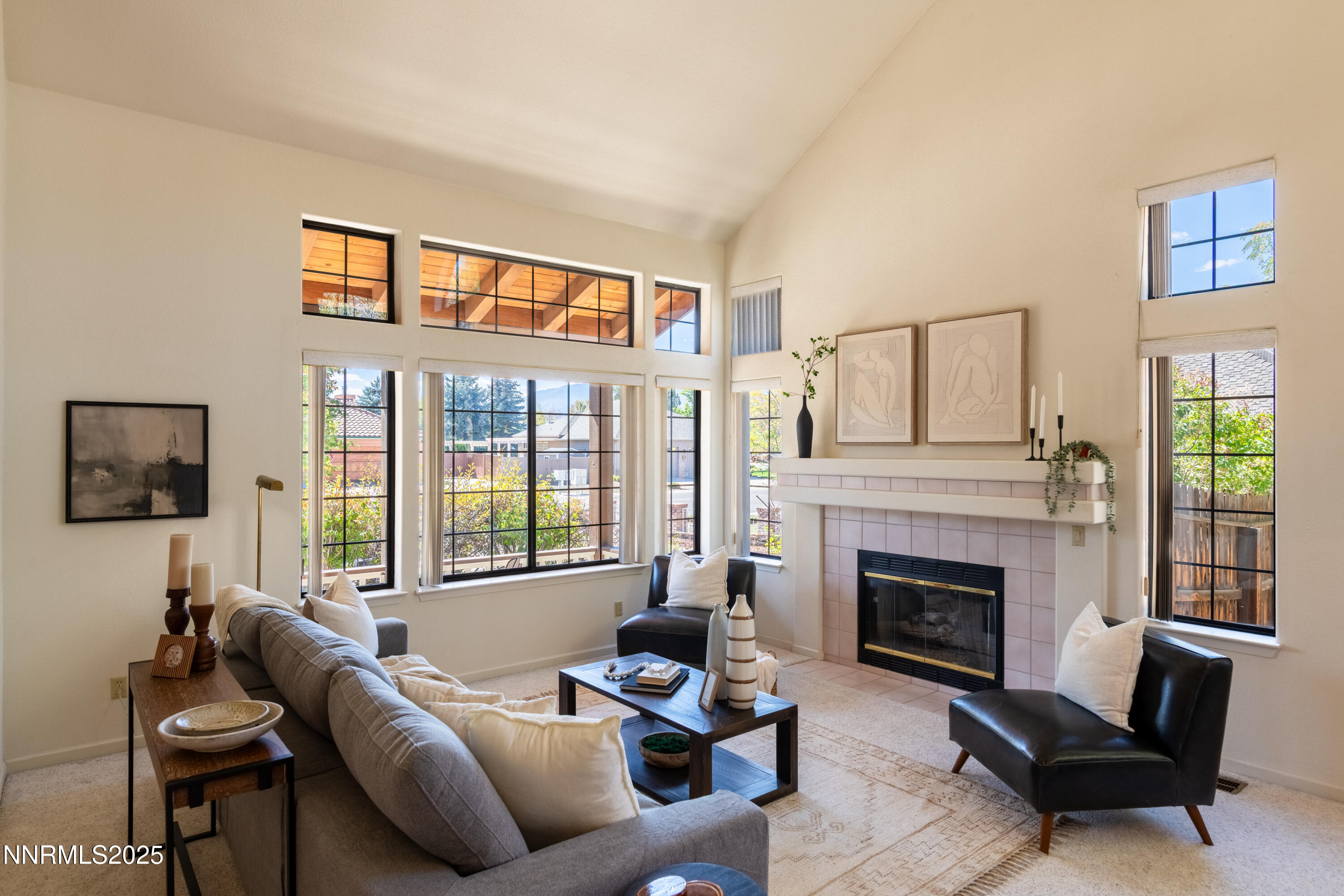 1208 Pleasantview Drive