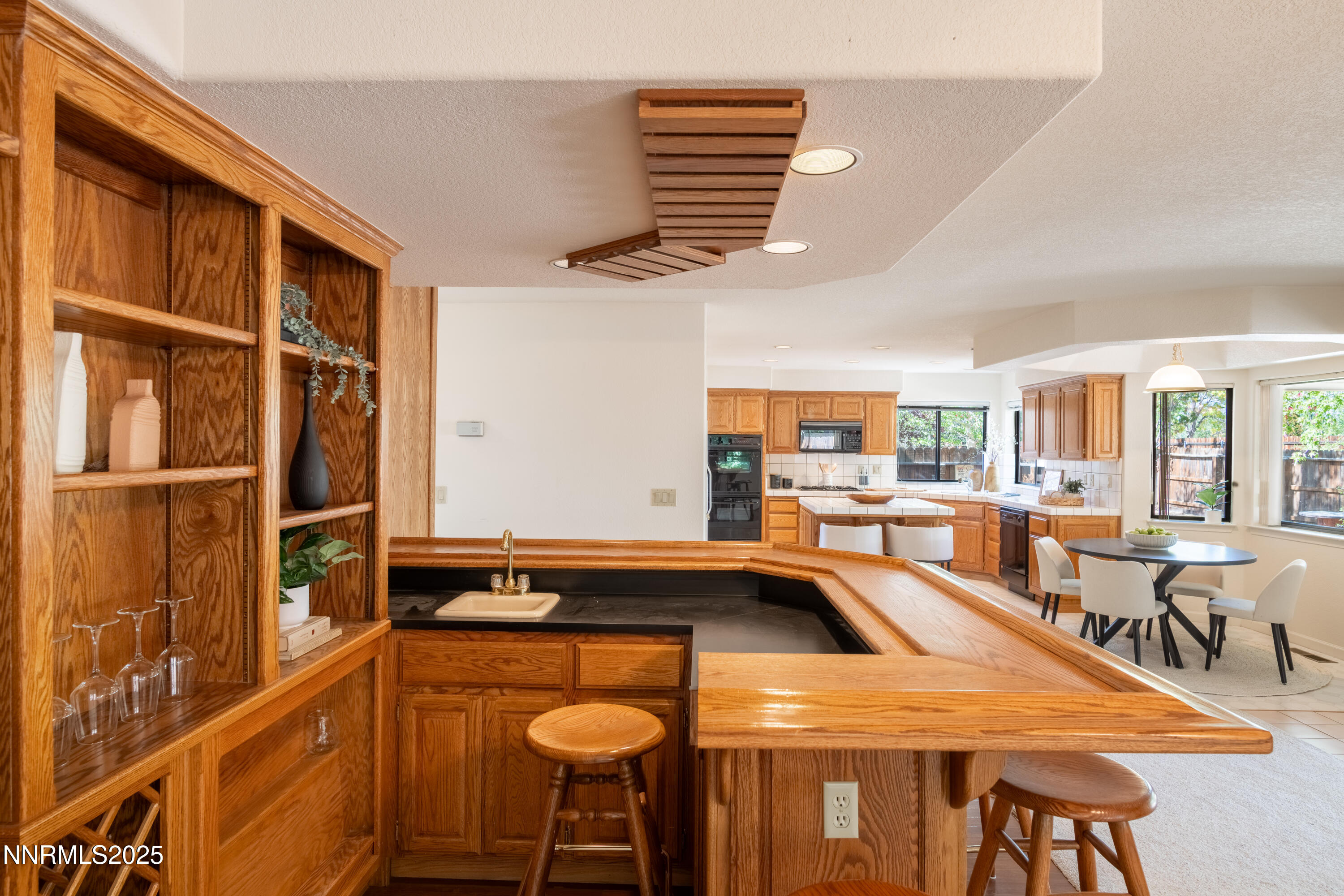 1208 Pleasantview Drive