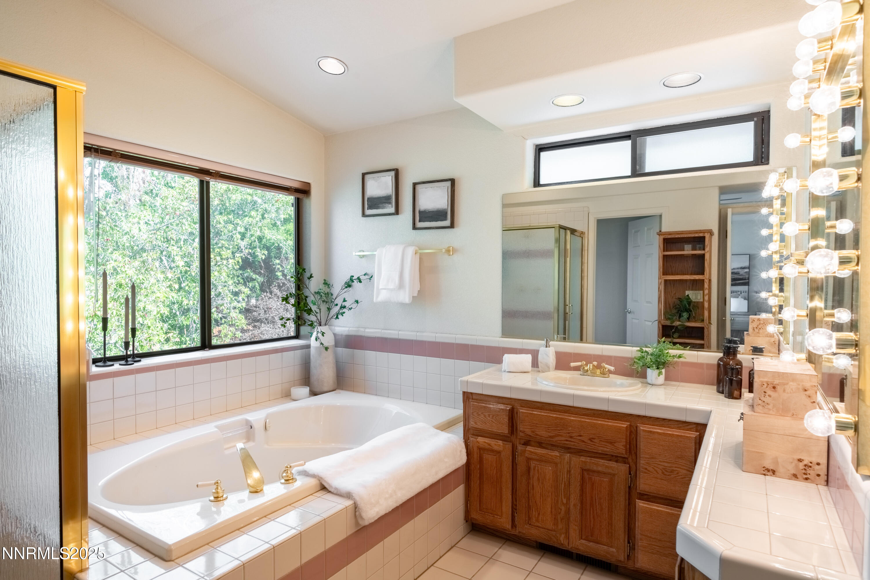 1208 Pleasantview Drive