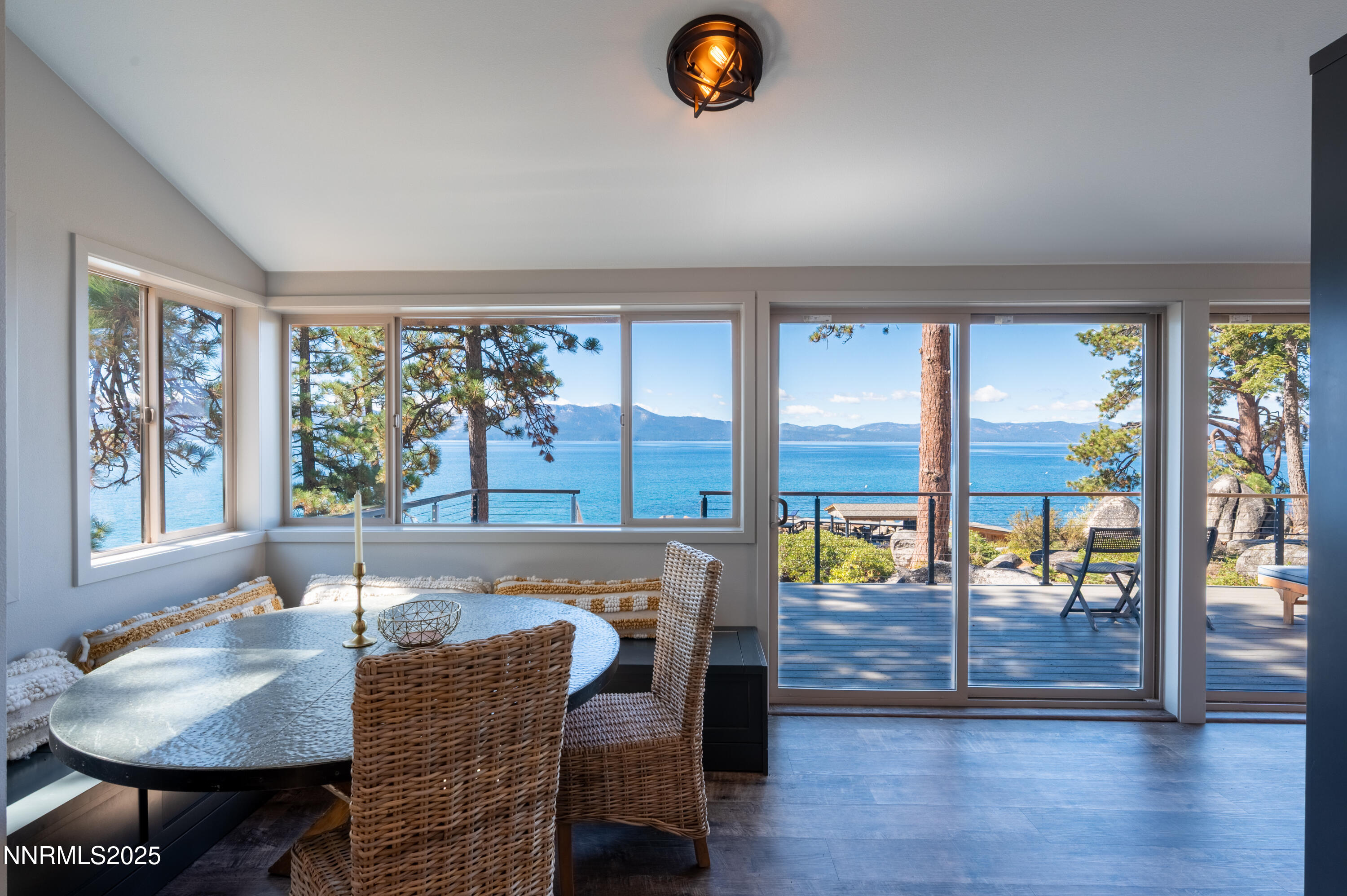 1146 Hwy 50, Glenbrook