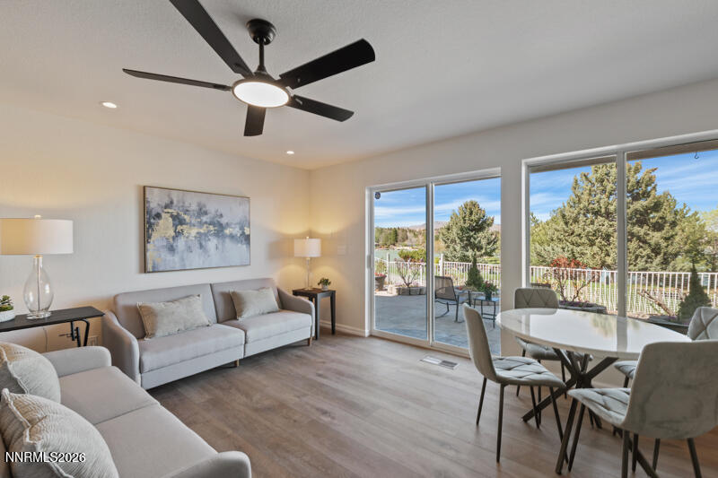 6128 Carriage House Way