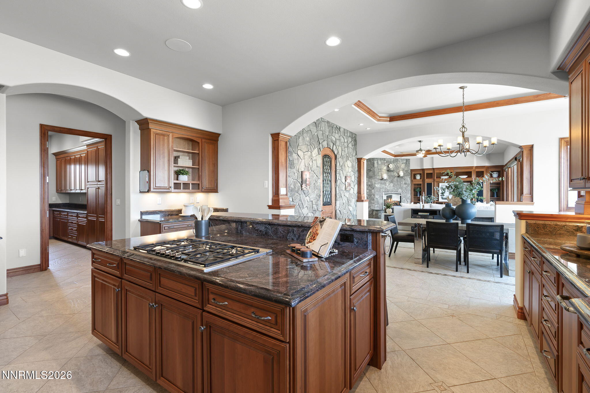10231 Zuni Ridge Trail