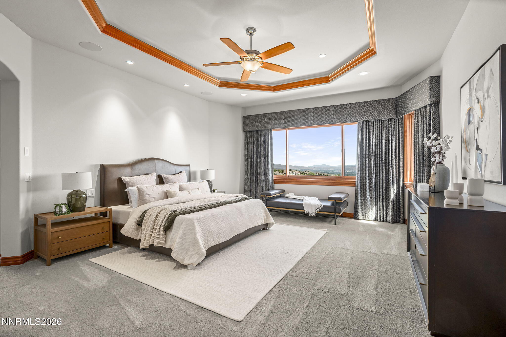 10231 Zuni Ridge Trail