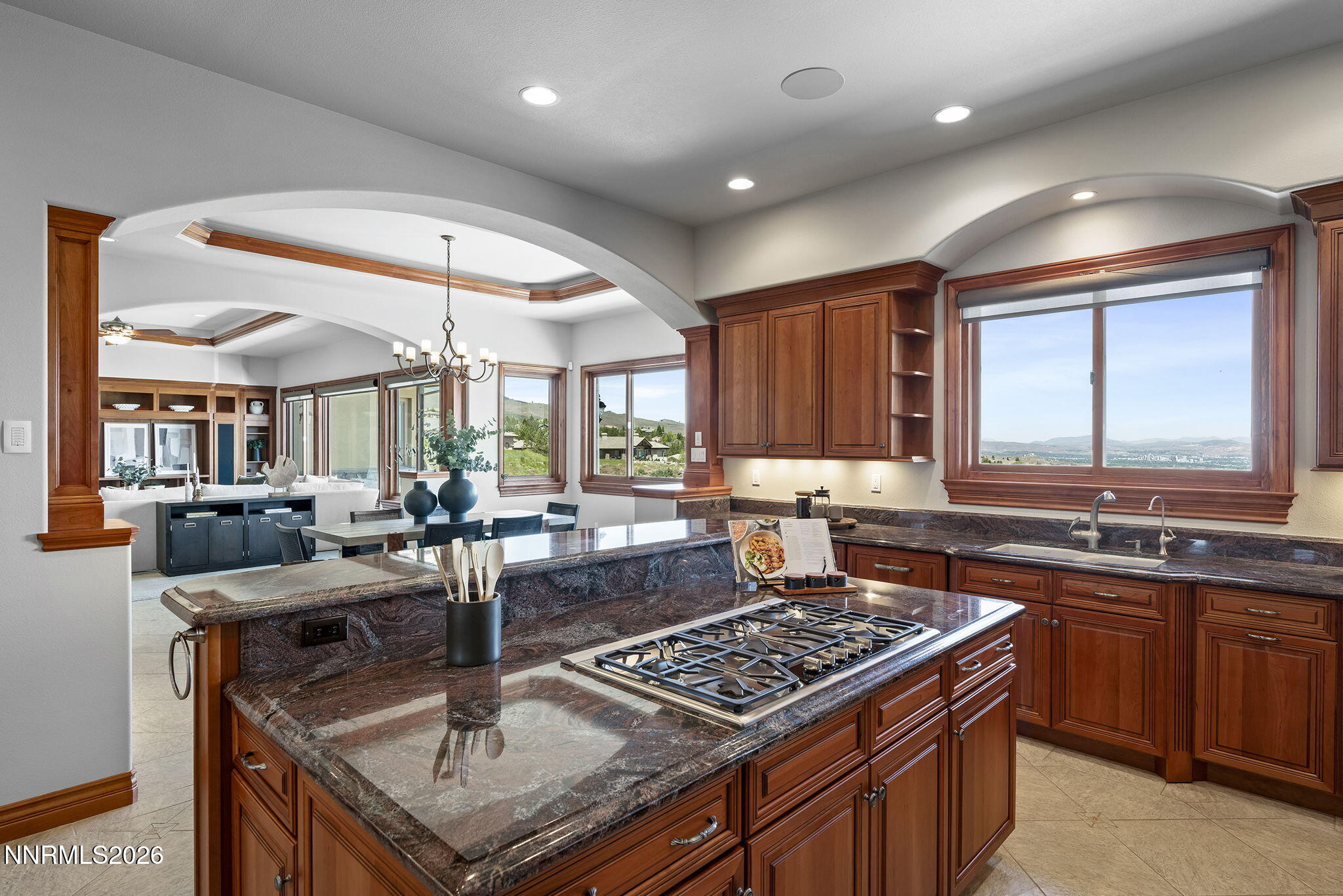 10231 Zuni Ridge Trail