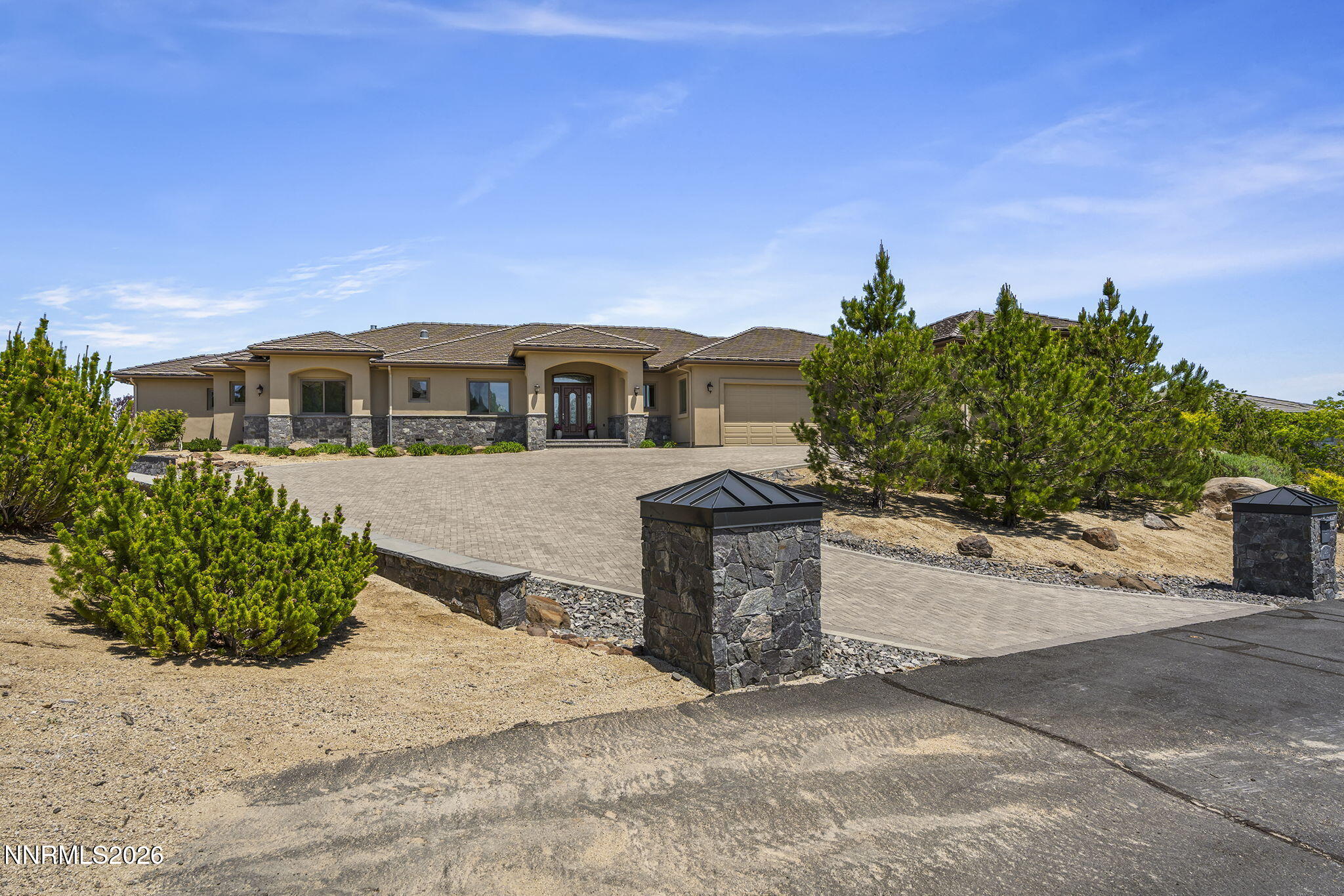 10231 Zuni Ridge Trail