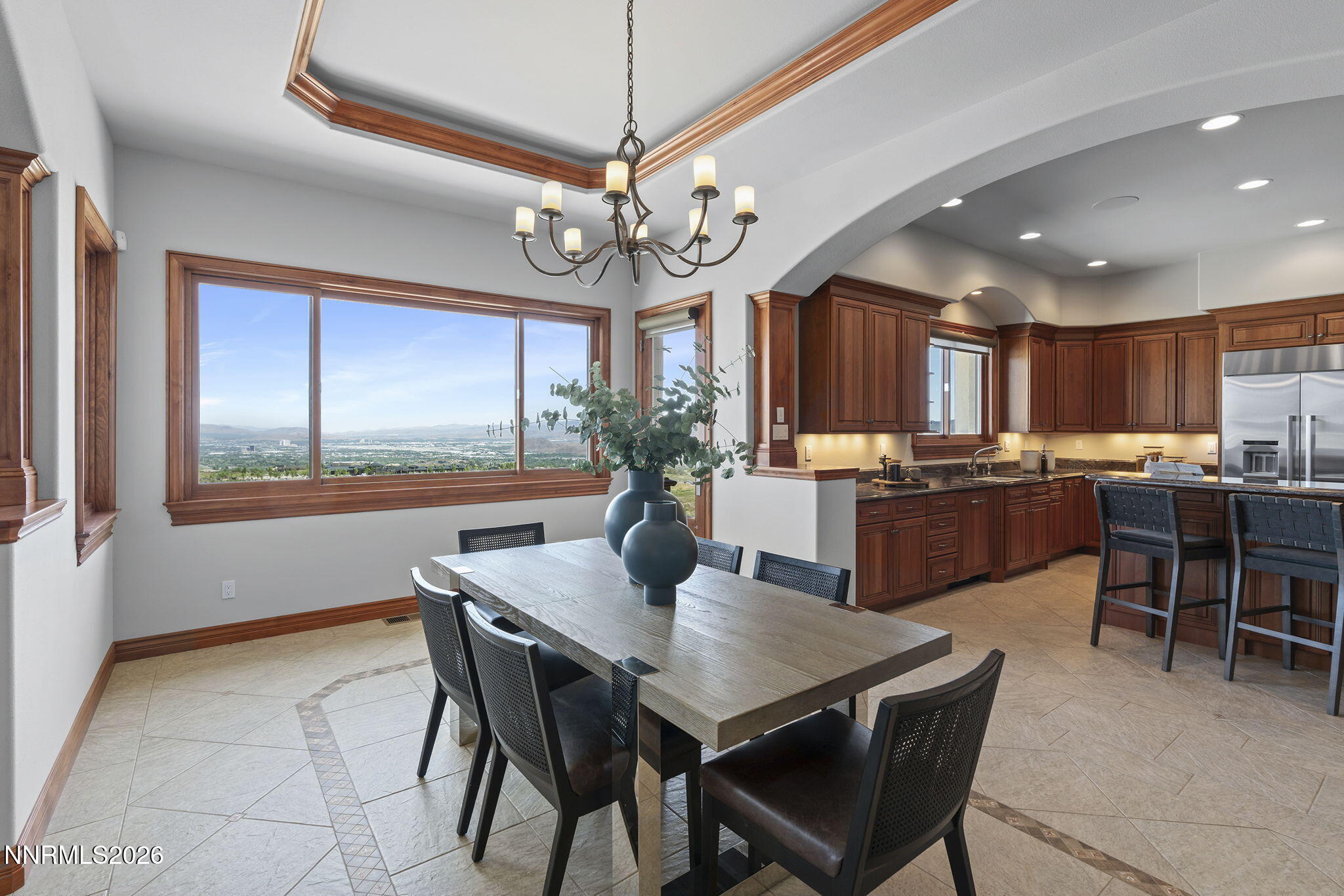 10231 Zuni Ridge Trail
