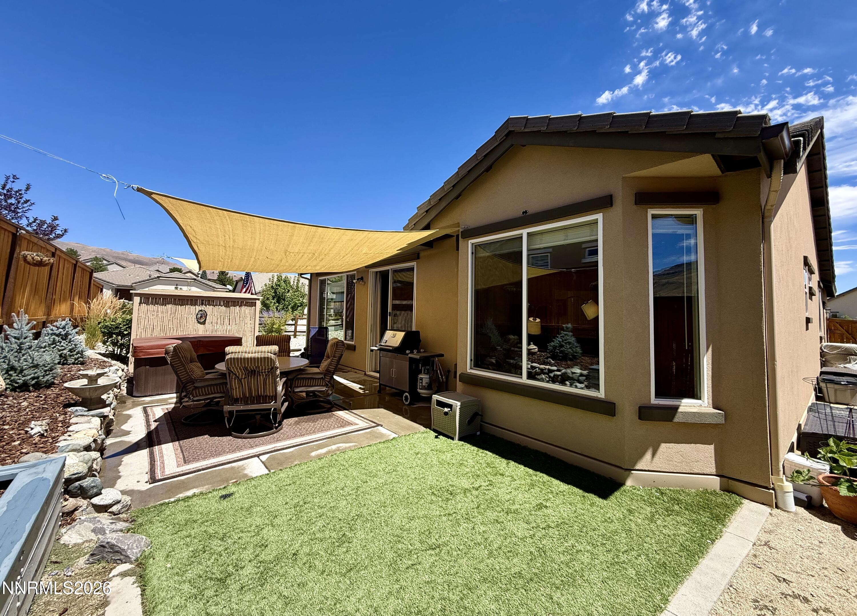 1095 Tazewell Trail
