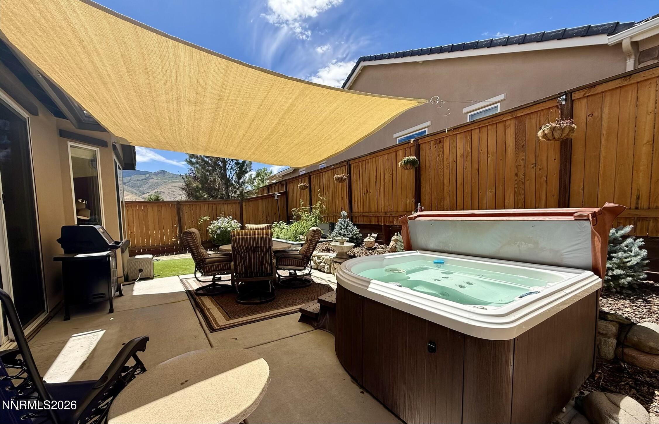 1095 Tazewell Trail