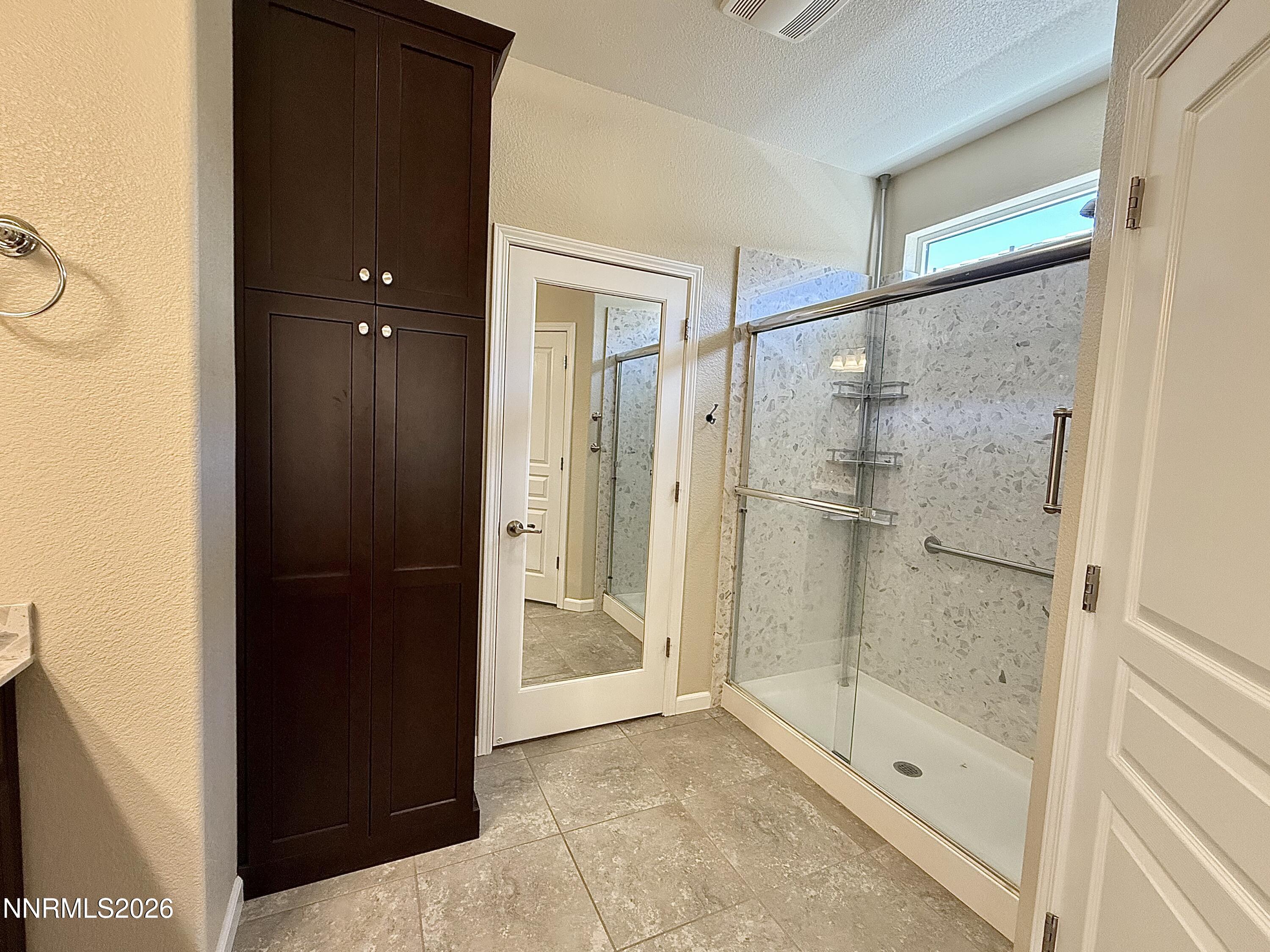 1095 Tazewell Trail