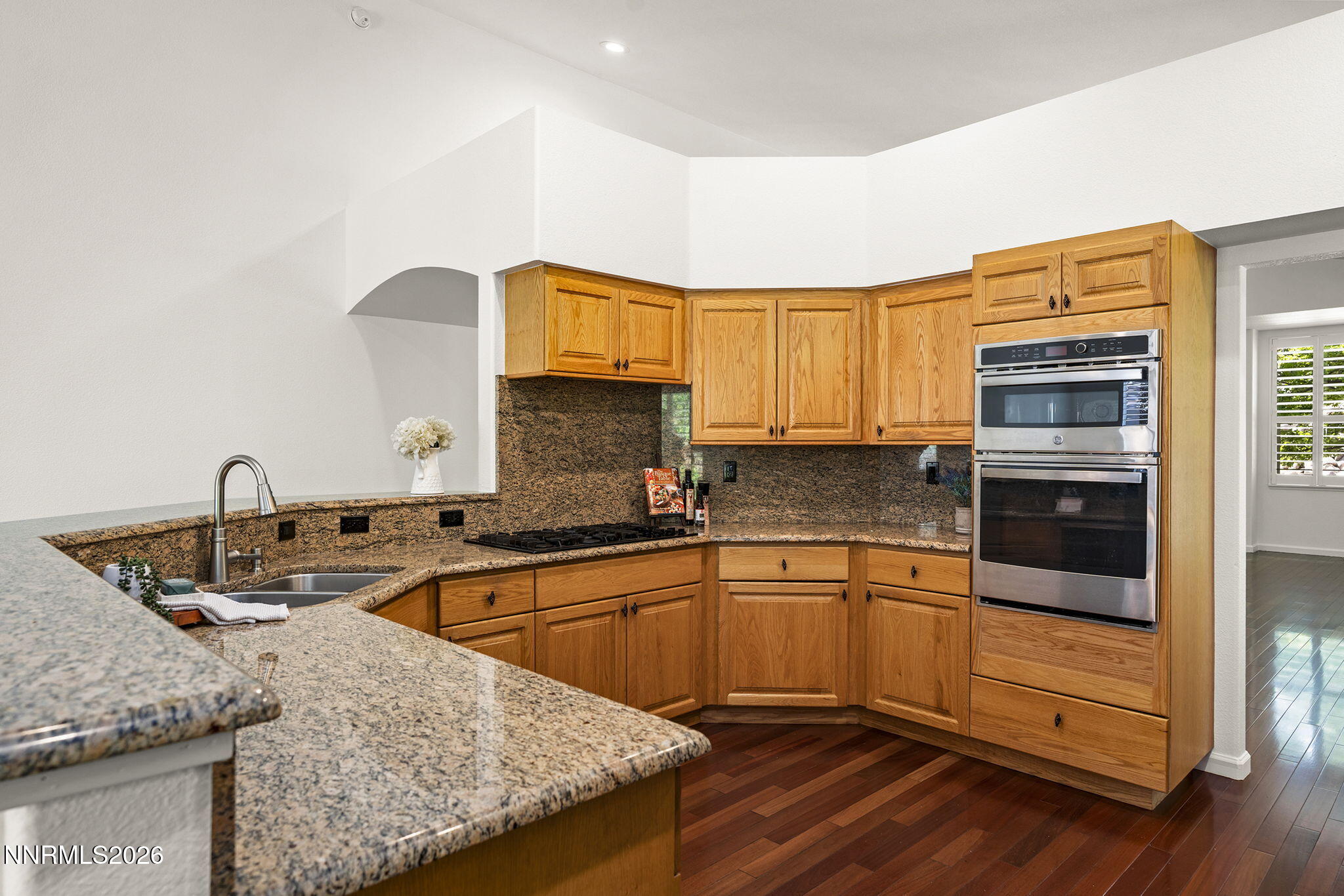 6162 Carriage House Way