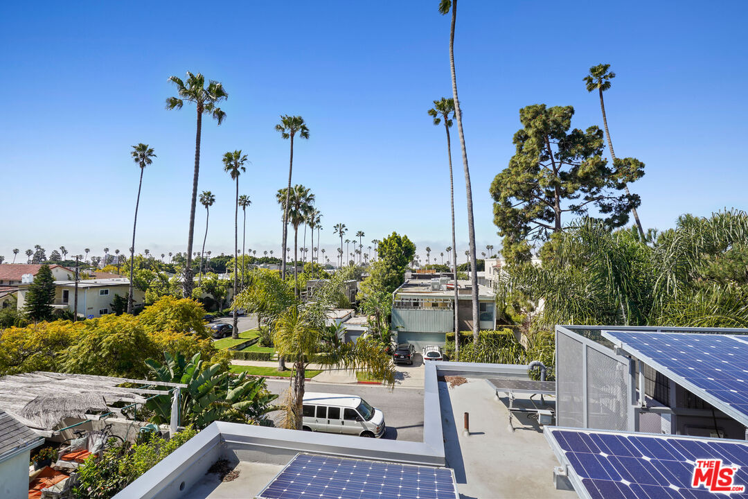 853 21st St Unit: 102