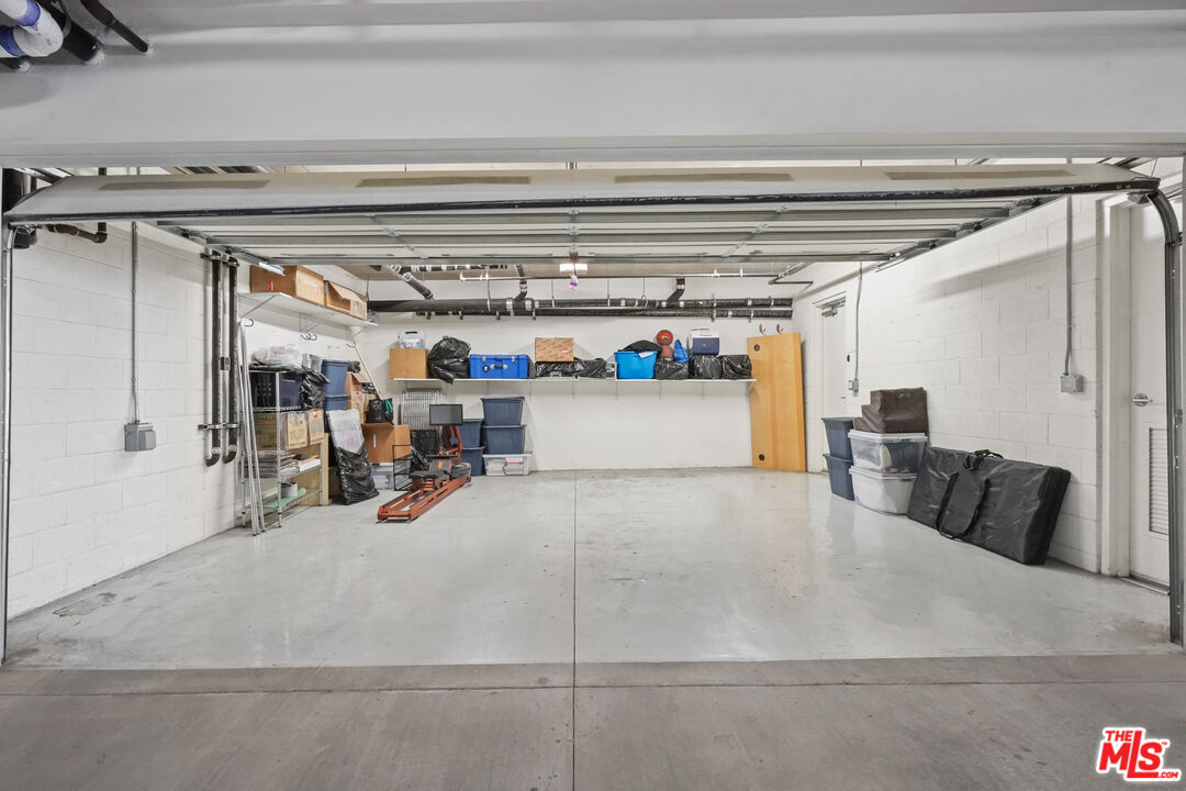 853 21st St Unit: 102