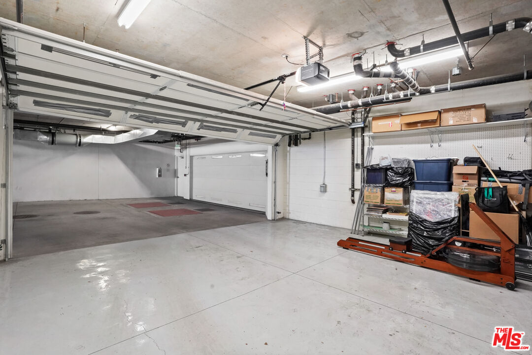 853 21st St Unit: 102
