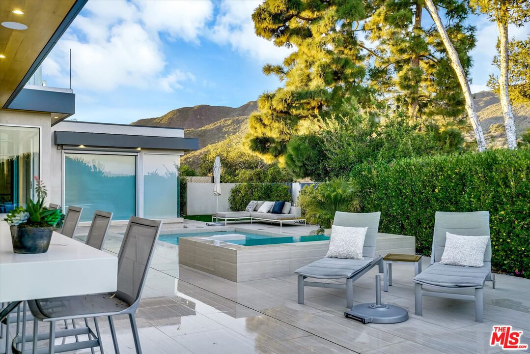318 Bellino Dr