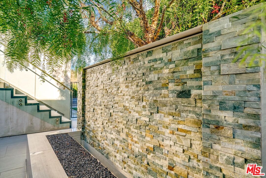 318 Bellino Dr