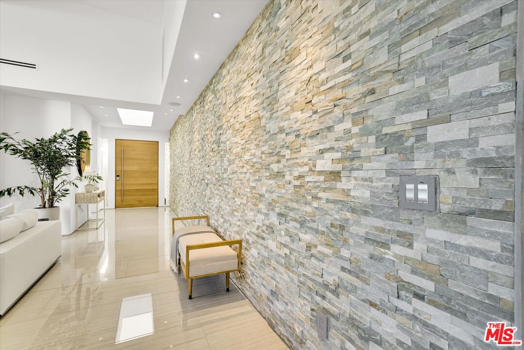 318 Bellino Dr