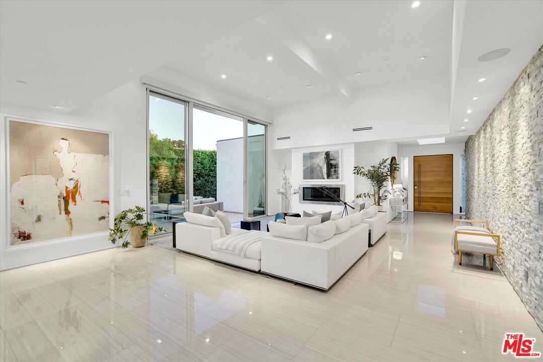 318 Bellino Dr