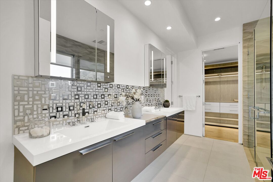 318 Bellino Dr