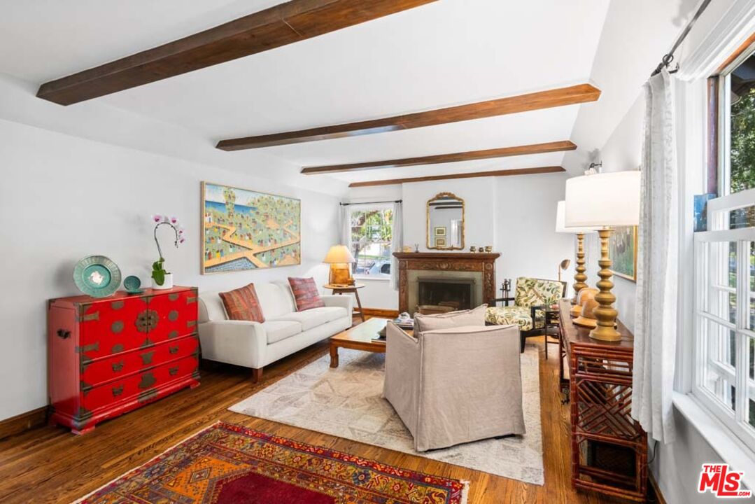 1501 Thayer Ave