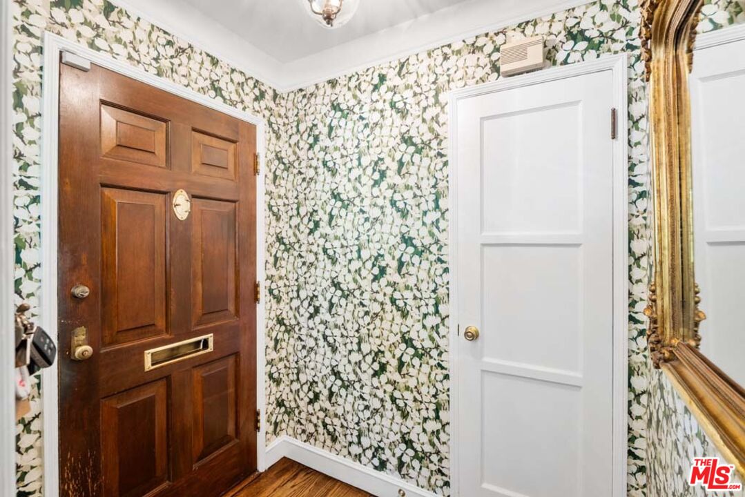 1501 Thayer Ave